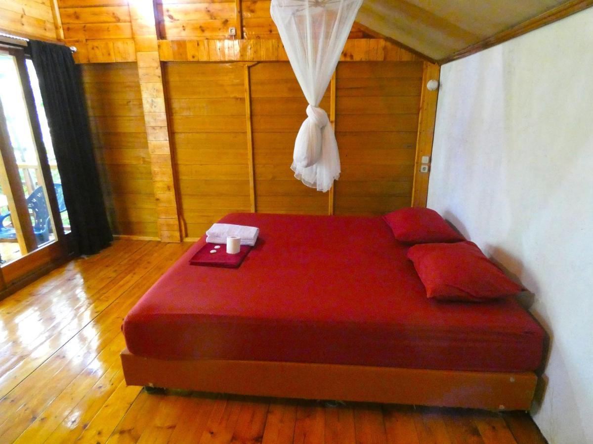 Santi Garden Bungalows Iboih Bagian luar foto