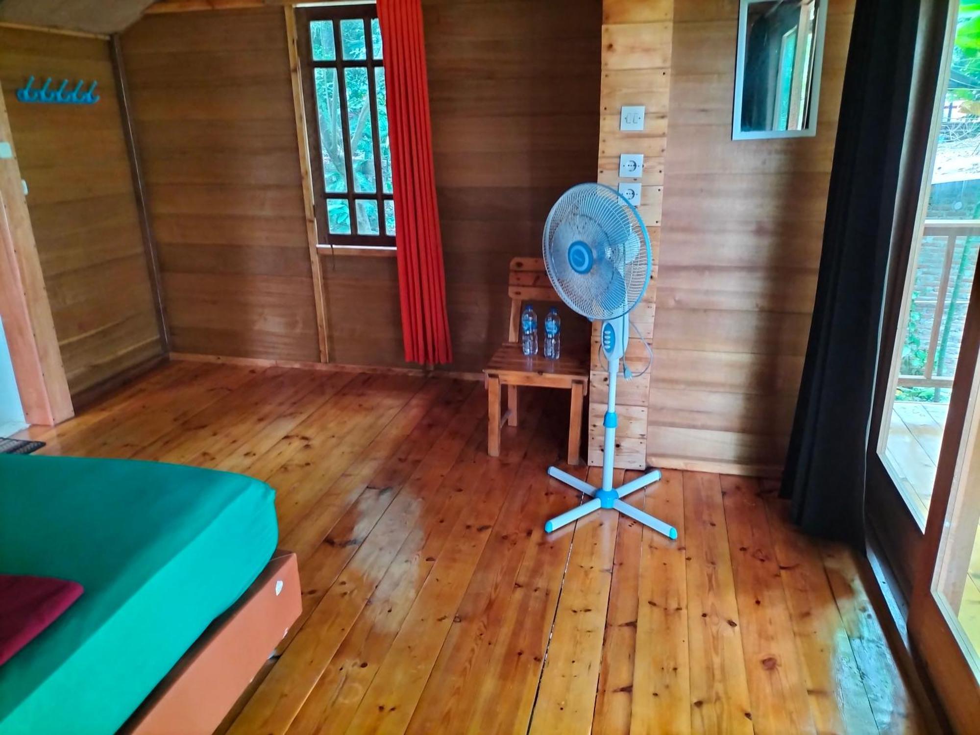 Santi Garden Bungalows Iboih Bagian luar foto